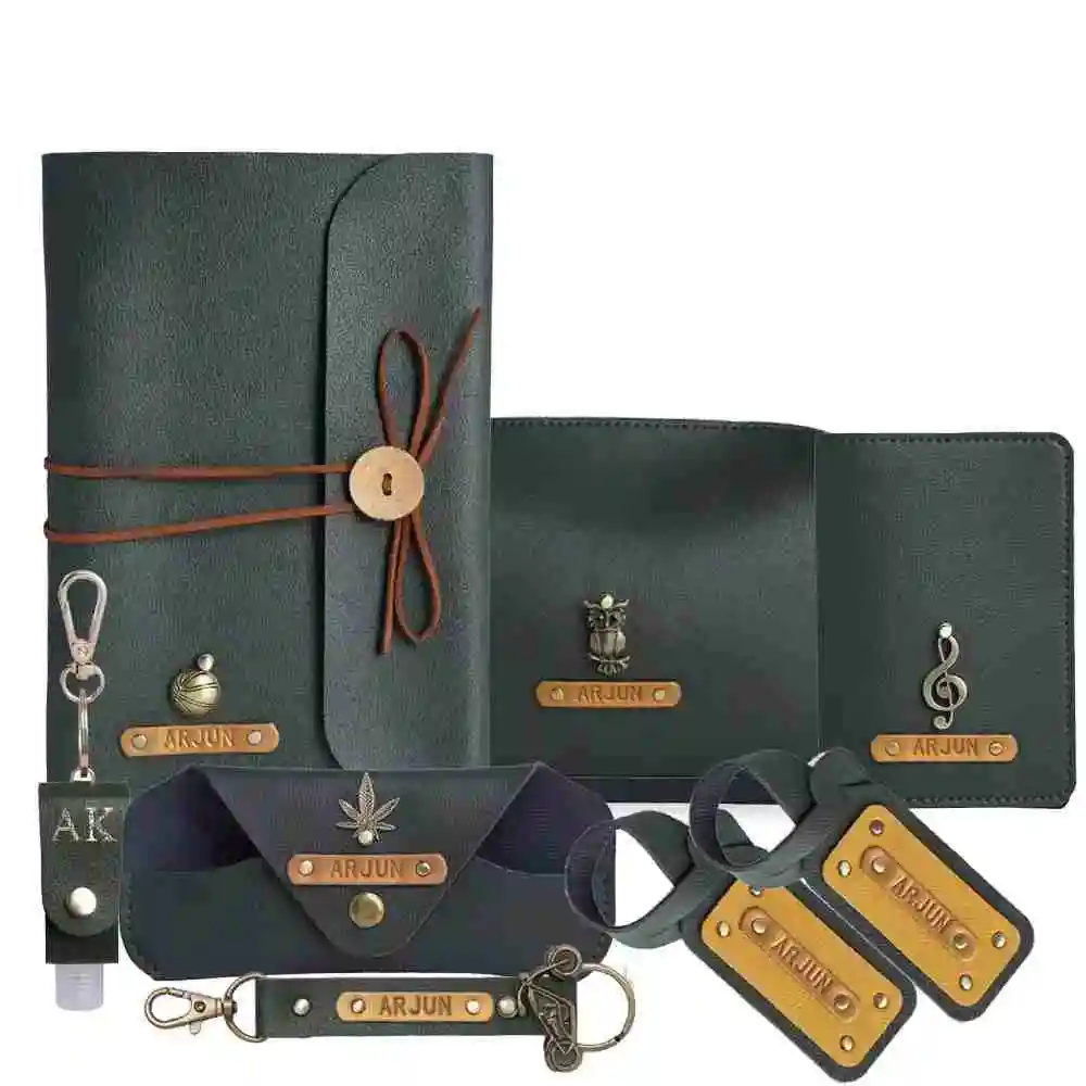 Order Personalized Travel accessories Hamper Online
