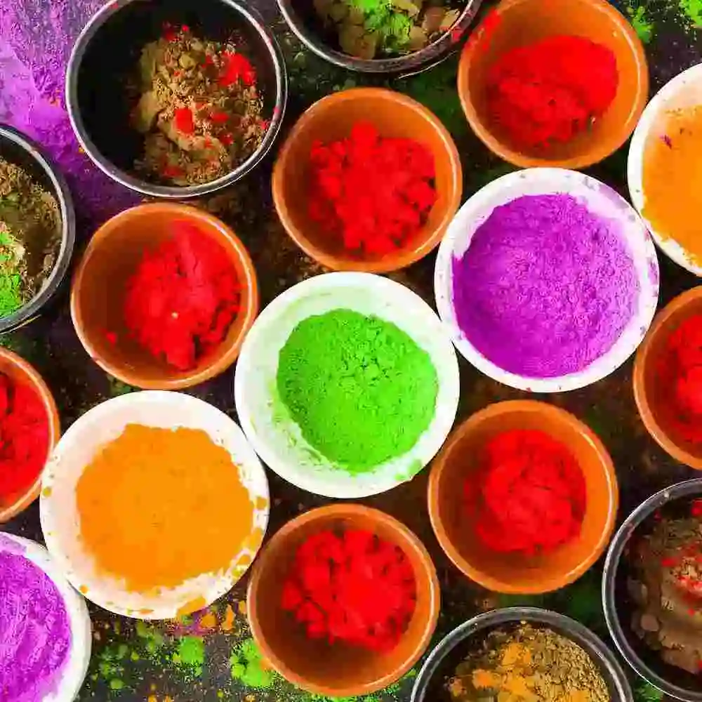 Buy Holi Gift Hampers with Organic Colors and Chocolate Gift Combo