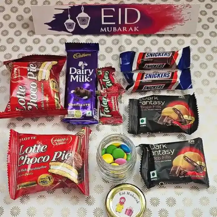 Ramadan Eid Chocolate Combo Gift Box Online with Assorted Treats